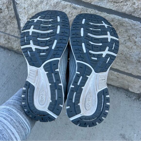 Brooks Revel 3 Gray Gold running Shoes 1203021b089 Size 6B - Picture 2 of 9